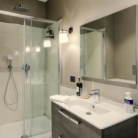 Piazza Luxury Nel Cuore Di アパート ナポリ